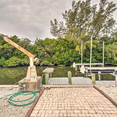 Home With Dock, Pool, Kayaks Walk To Palma Sola Bay Bradenton Exterior foto