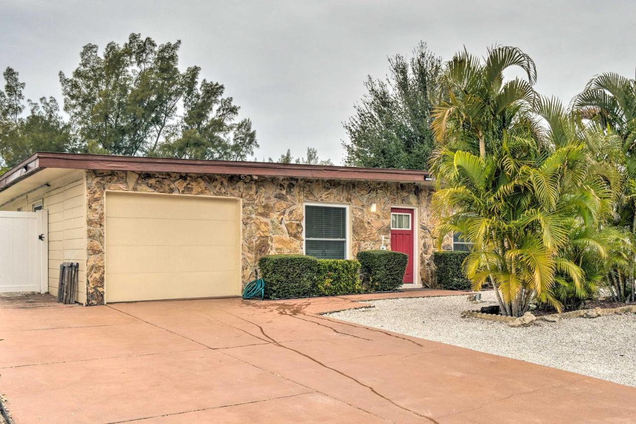 Home With Dock, Pool, Kayaks Walk To Palma Sola Bay Bradenton Exterior foto