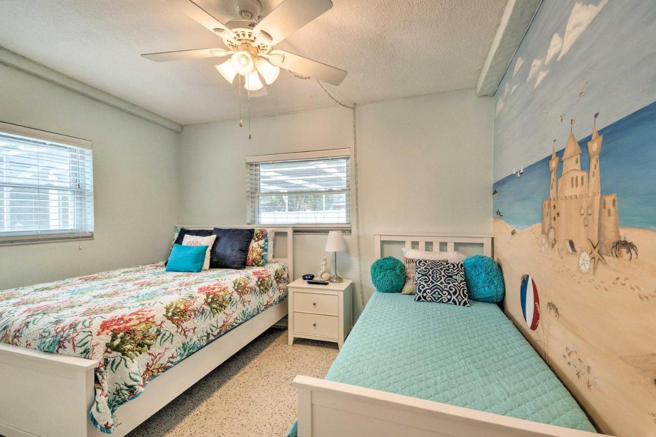 Home With Dock, Pool, Kayaks Walk To Palma Sola Bay Bradenton Exterior foto